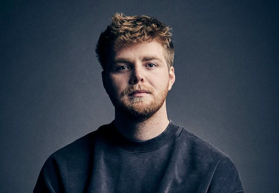 Alex Warren